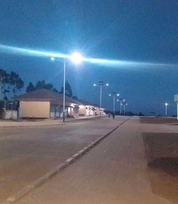 宽城区非洲科特迪瓦太阳能路灯工程
